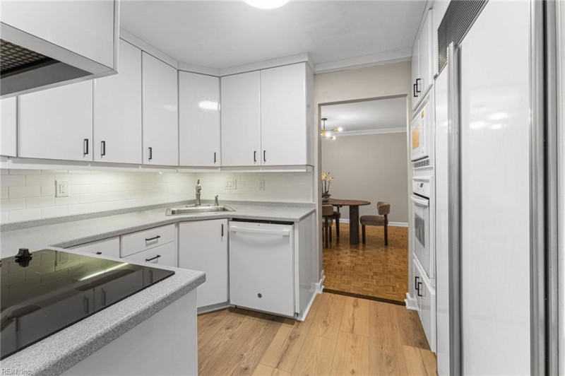 Photo 31 of 36 residential for sale in Norfolk virginia