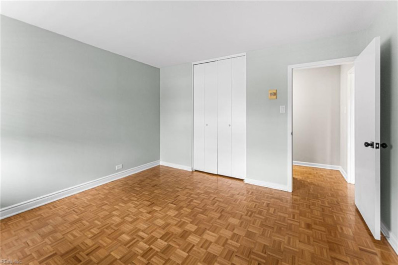 Photo 7 of 36 residential for sale in Norfolk virginia