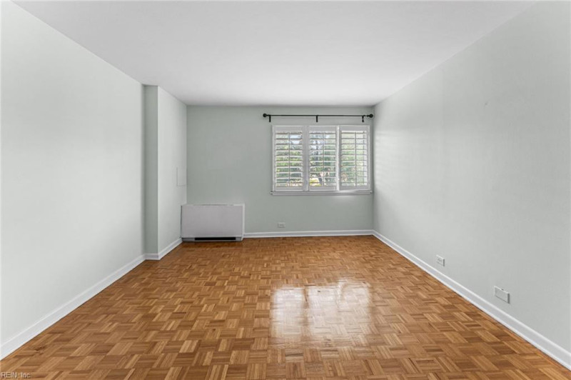 Photo 9 of 36 residential for sale in Norfolk virginia