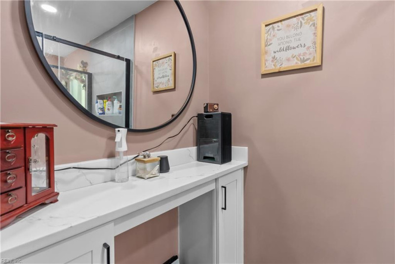 Photo 27 of 43 residential for sale in Chesapeake virginia