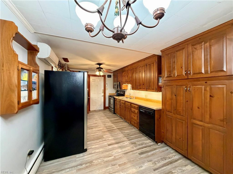 Photo 5 of 35 residential for sale in Suffolk virginia Photo 5 of 35 residential for sale in Suffolk virginia