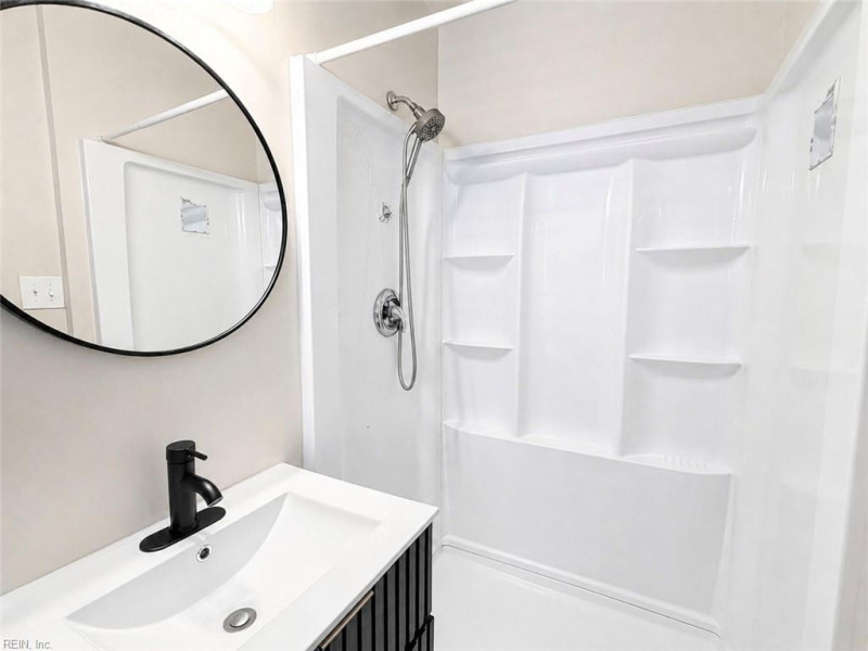 Photo 19 of 36 residential for sale in Virginia Beach virginia