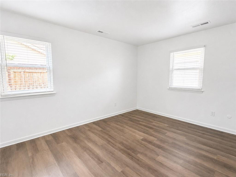 Photo 21 of 36 residential for sale in Virginia Beach virginia
