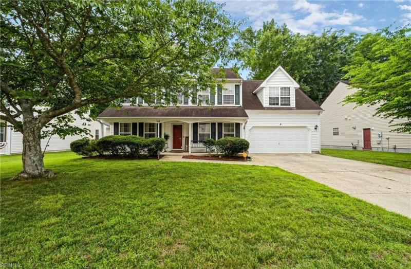 Photo 3 of 49 residential for sale in Hampton virginia