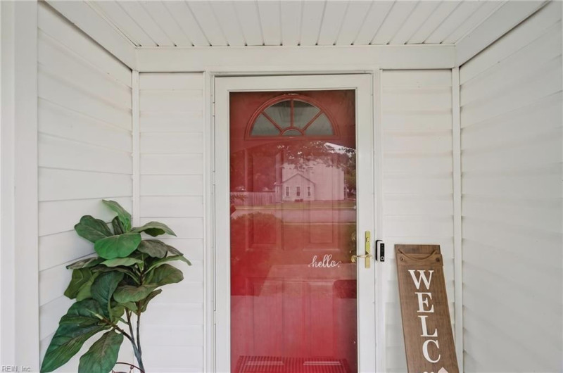 Photo 5 of 49 residential for sale in Hampton virginia