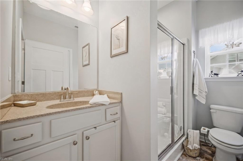 Photo 20 of 50 residential for sale in Moyock virginia