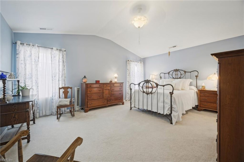 Photo 26 of 50 residential for sale in Moyock virginia