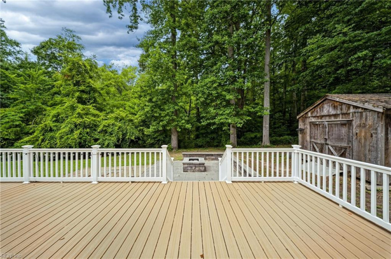 Photo 22 of 28 residential for sale in Chesapeake virginia