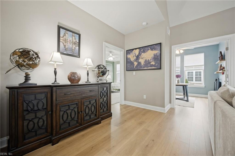 Photo 20 of 44 residential for sale in Chesapeake virginia