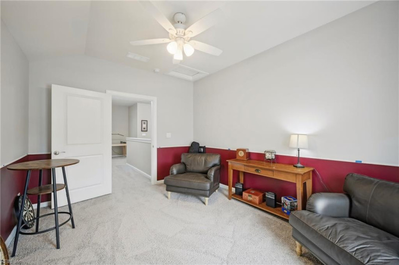 Photo 37 of 44 residential for sale in Chesapeake virginia