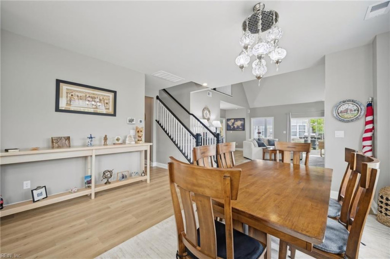 Photo 9 of 44 residential for sale in Chesapeake virginia