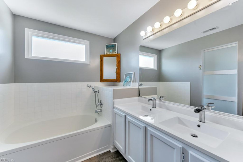 Photo 22 of 49 residential for sale in Chesapeake virginia