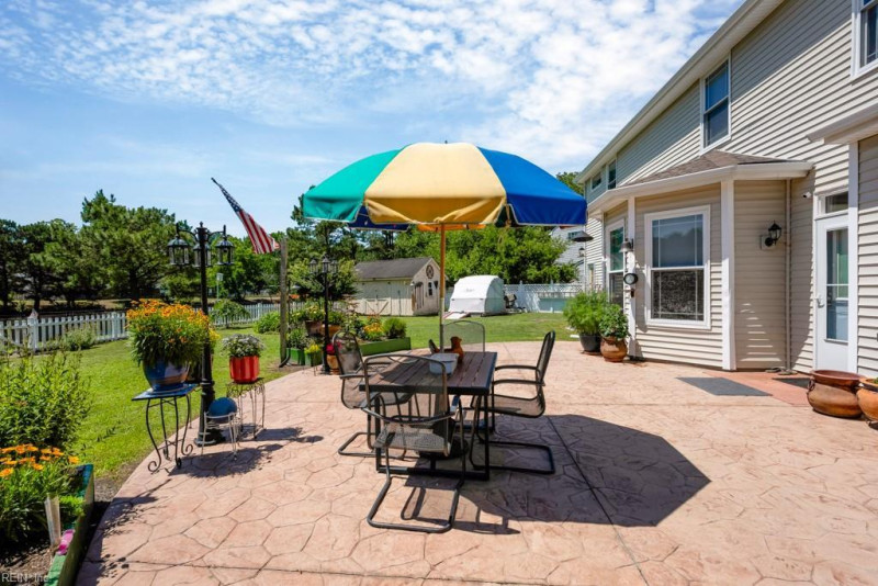 Photo 32 of 49 residential for sale in Chesapeake virginia
