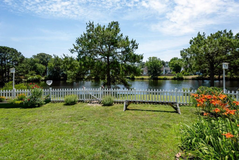 Photo 40 of 49 residential for sale in Chesapeake virginia