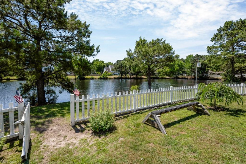Photo 41 of 49 residential for sale in Chesapeake virginia