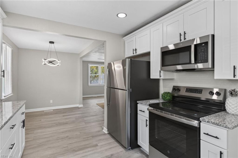 Photo 4 of 24 residential for sale in Norfolk virginia