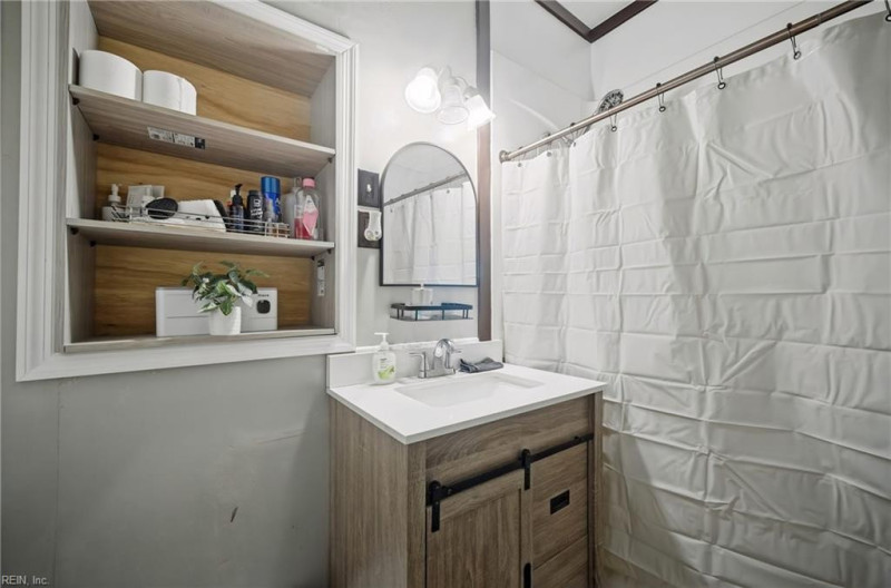 Photo 17 of 29 residential for sale in Norfolk virginia