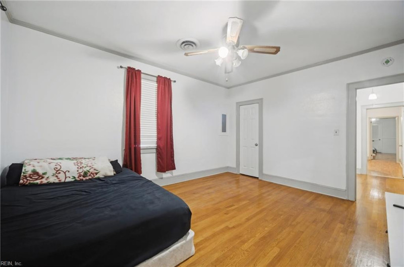 Photo 19 of 29 residential for sale in Norfolk virginia