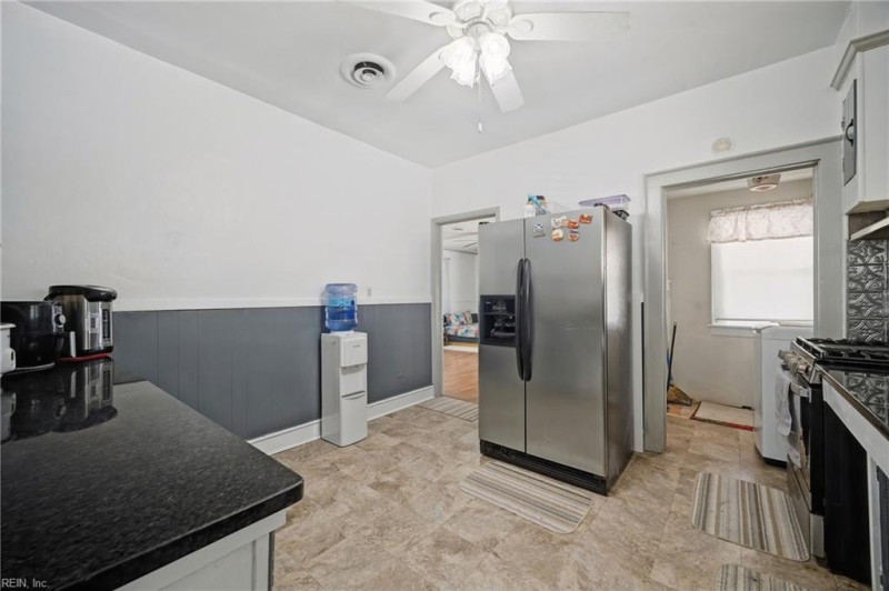 Photo 9 of 29 residential for sale in Norfolk virginia
