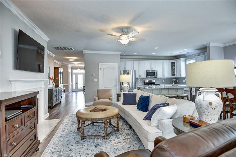 Photo 9 of 50 residential for sale in Virginia Beach virginia