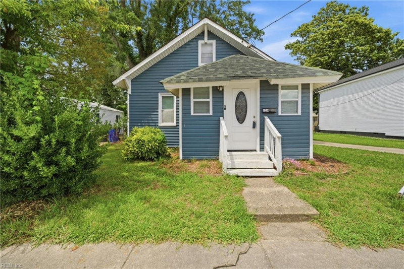 Photo 1 of 25 residential for sale in Norfolk virginia