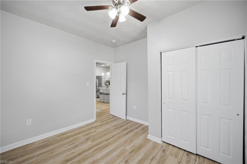 Photo 14 of 25 residential for sale in Norfolk virginia