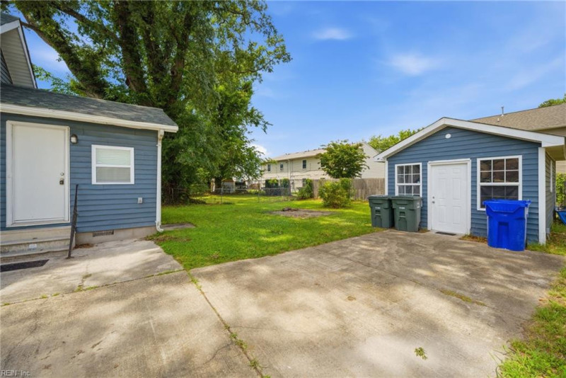 Photo 20 of 25 residential for sale in Norfolk virginia