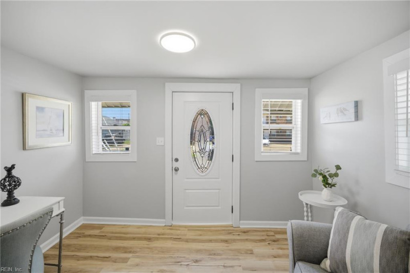Photo 3 of 25 residential for sale in Norfolk virginia