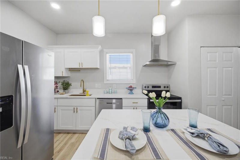 Photo 7 of 25 residential for sale in Norfolk virginia