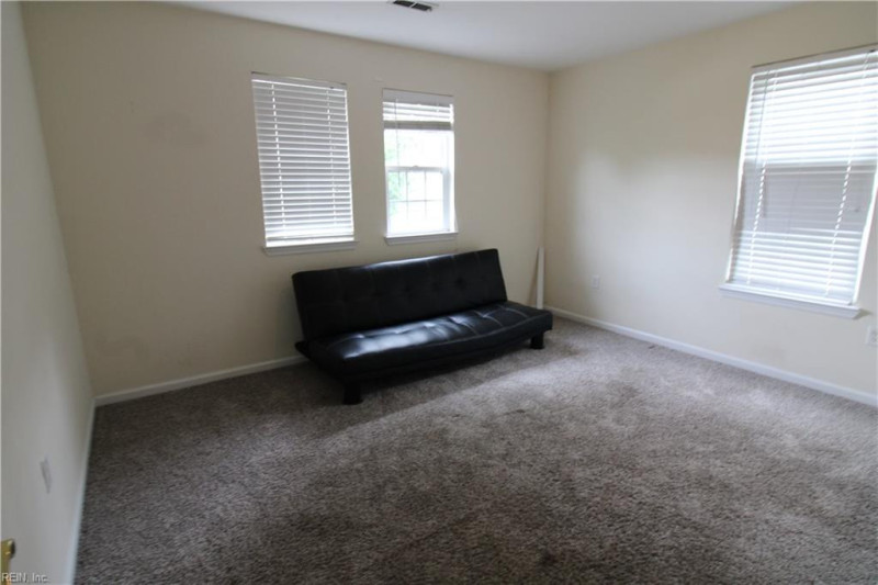 Photo 7 of 10 residential for sale in Norfolk virginia