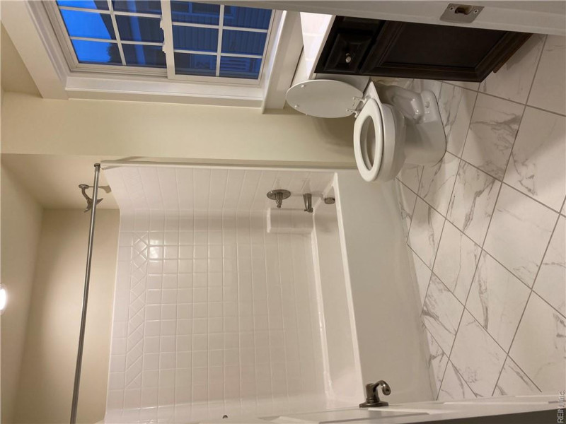 Photo 17 of 28 residential for sale in Norfolk virginia