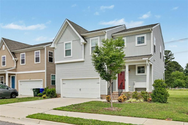Photo 3 of 37 residential for sale in Suffolk virginia