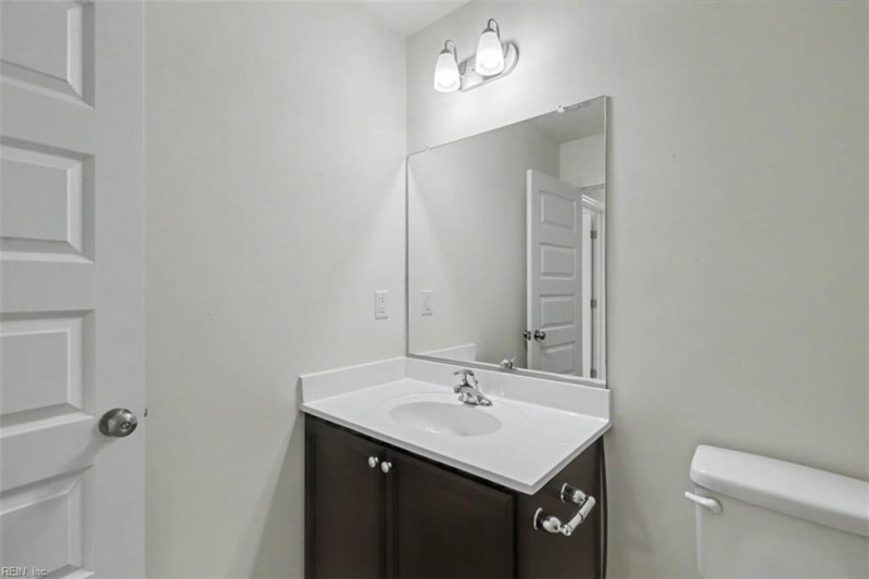 Photo 33 of 37 residential for sale in Suffolk virginia