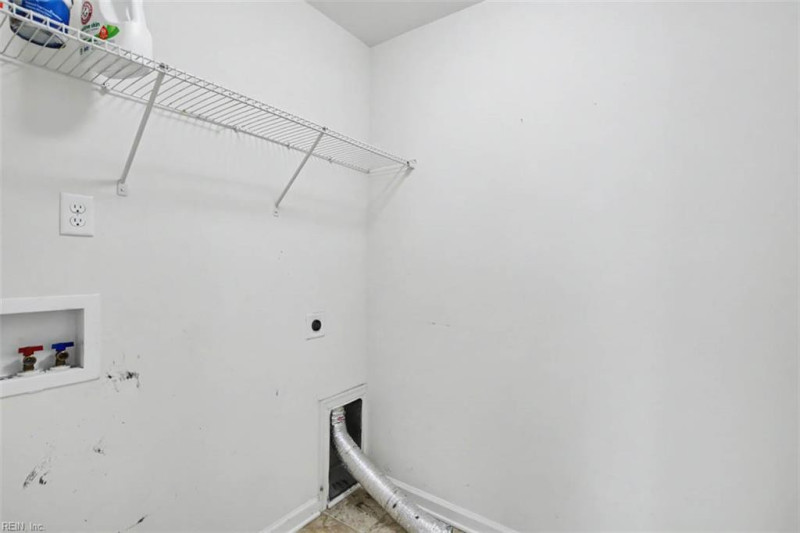 Photo 34 of 37 residential for sale in Suffolk virginia