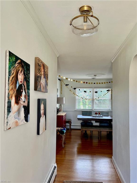 Photo 3 of 44 residential for sale in Virginia Beach virginia