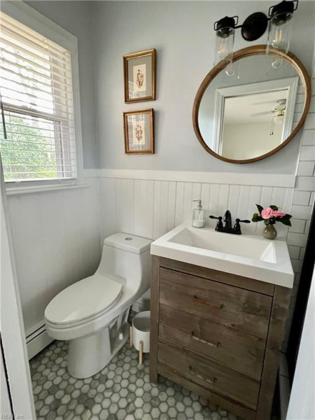 Photo 31 of 44 residential for sale in Virginia Beach virginia