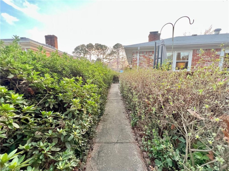 Photo 39 of 44 residential for sale in Virginia Beach virginia