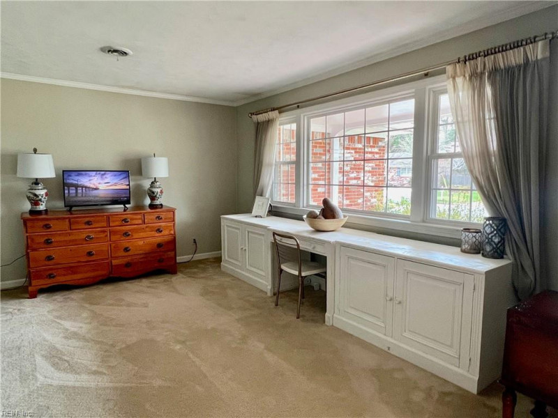 Photo 6 of 44 residential for sale in Virginia Beach virginia