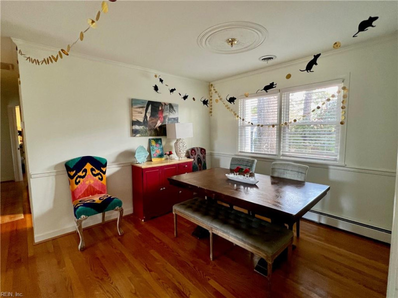 Photo 9 of 44 residential for sale in Virginia Beach virginia