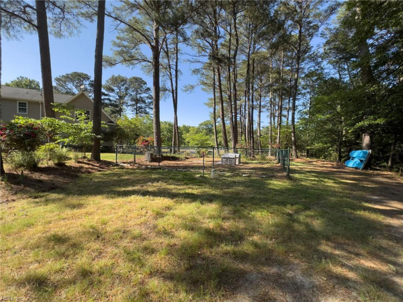 Photo 9 of 49 residential for sale in Mathews County virginia