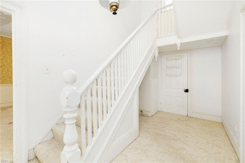 Photo 3 of 30 residential for sale in Emporia virginia