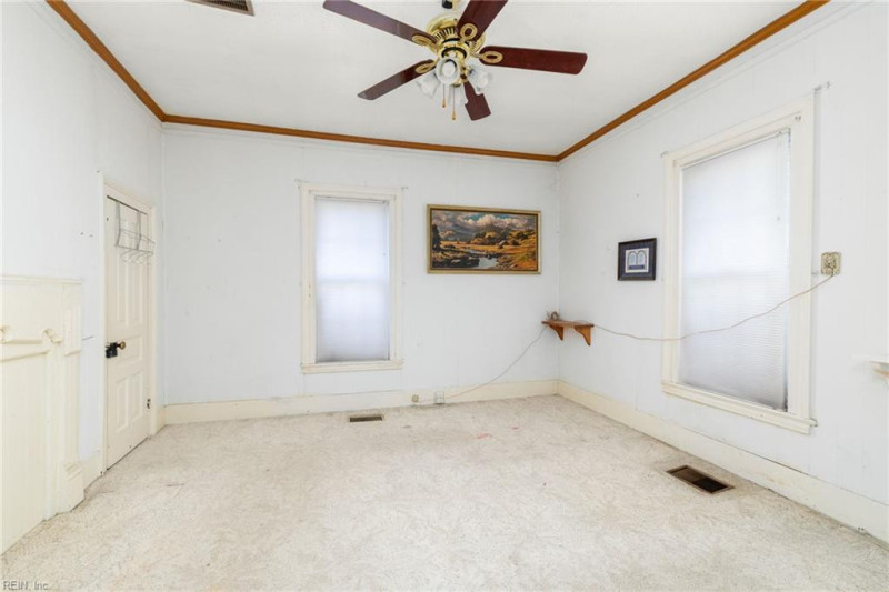 Photo 9 of 30 residential for sale in Emporia virginia