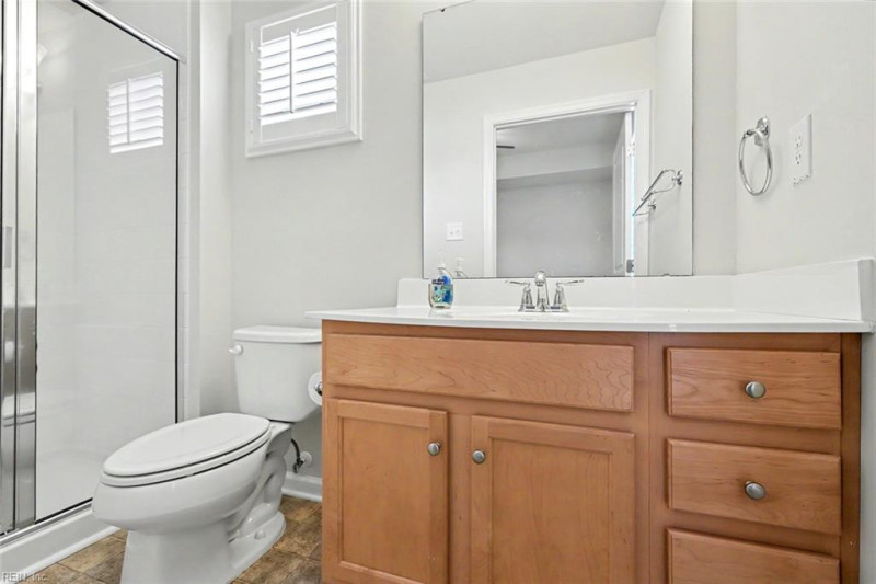 Photo 17 of 50 residential for sale in Williamsburg virginia