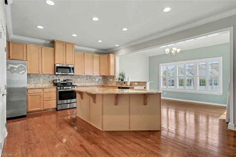Photo 5 of 50 residential for sale in Williamsburg virginia