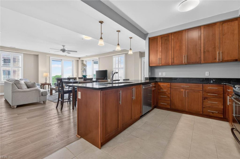 Photo 17 of 42 residential for sale in Virginia Beach virginia