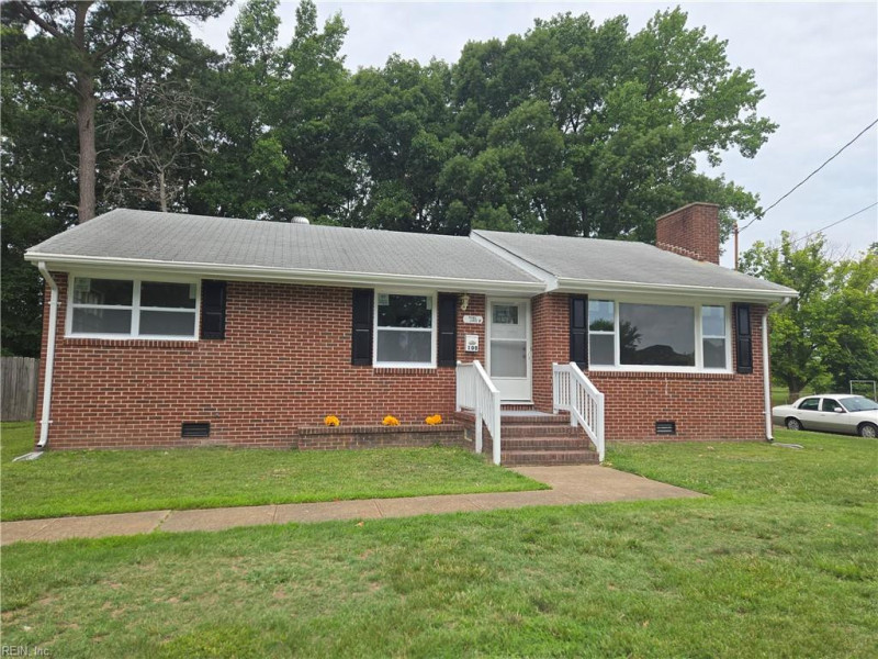 Photo 2 of 45 residential for sale in Hampton virginia