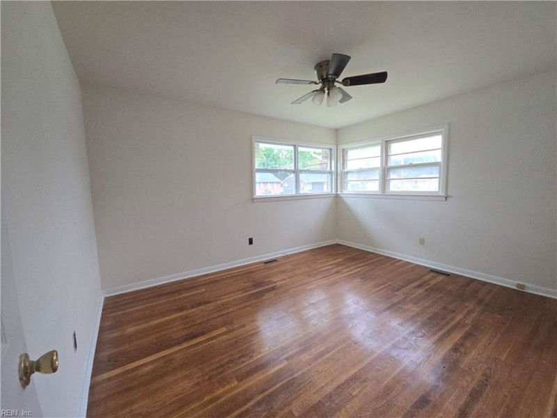 Photo 30 of 45 residential for sale in Hampton virginia