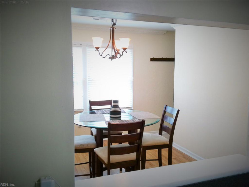 Photo 9 of 26 residential for sale in Newport News virginia