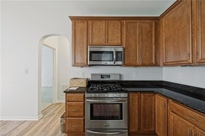 Photo 13 of 42 residential for sale in Isle of Wight County virginia