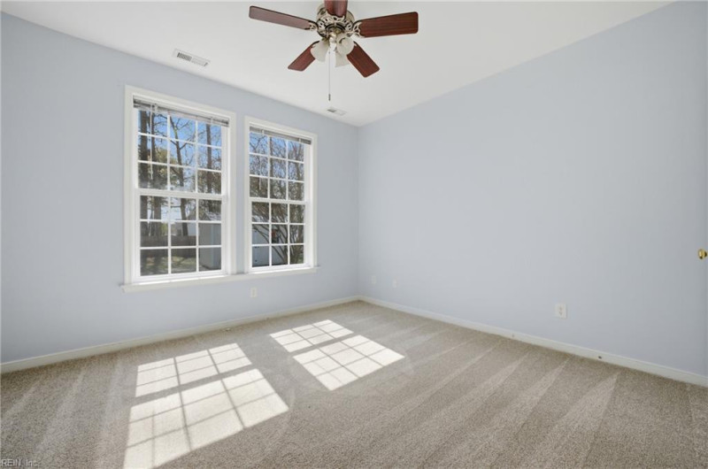 Photo 15 of 42 residential for sale in Isle of Wight County virginia